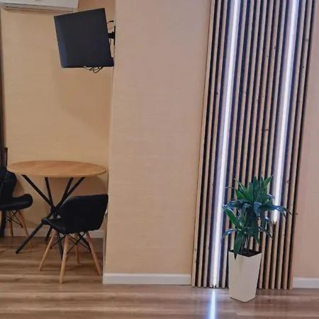 Studio Apartments In Center 5 Поверх Без Ліфту Ivano-Frankivsk Exterior photo
