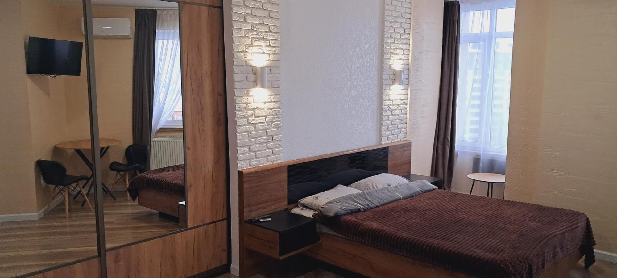 Apartment In Center 5 поверх без ліфту *